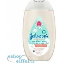 Johnson´s Mléko na tělo a tvář Cottontouch Face & Body Lotion 300 ml