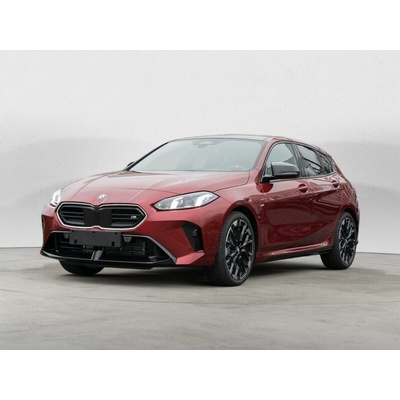 BMW M135i xDrive 221 kW