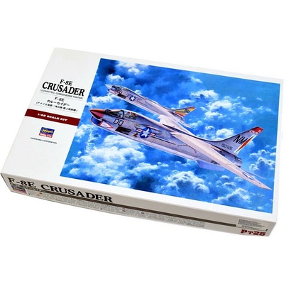 Hasegawa F-8 E Crusader 1:48