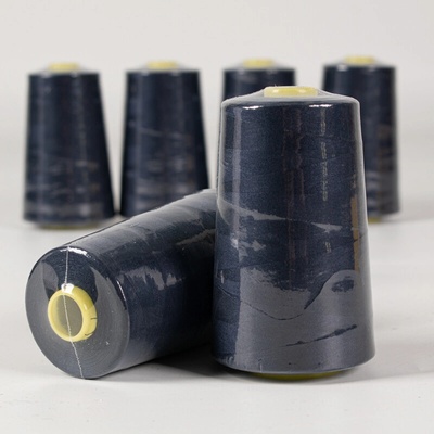 Takoy Overlock / coverlock polyesterová nit NTF 5000 barva tmavě modrá