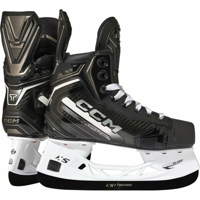 CCM Tacks XR Youth