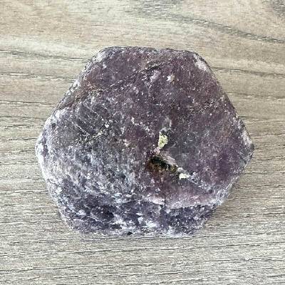 Nefertitis Rubín surový Tanzánie 11 NF66455 - cca 5,7 x 5,2 x 3,2 cm, 263 g