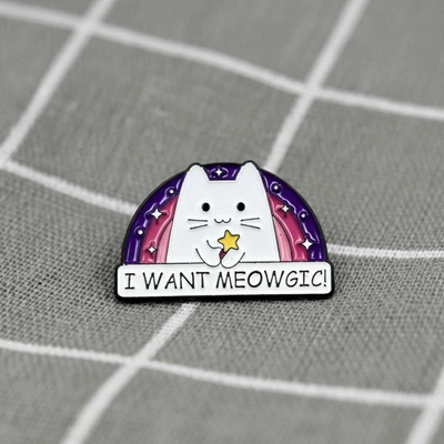 Pinarna Bílá kočička I want moewgic! Já chci mňaugii!