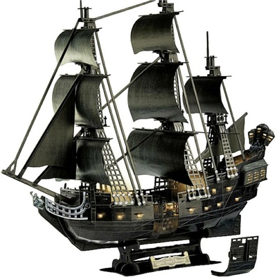Revell 3D Puzzle Black Pearl LED 293 ks