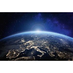DIMEX ART Флизелинов фототапет светлините на града от космоса 375 x 250 см