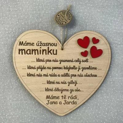Dekorace z Česka Dřevěné srdce Úžasná maminka 20 cm Varianta: Množné číslo + vlastní podpis (pište do poznámky) - PLATBA PŘEDEM!