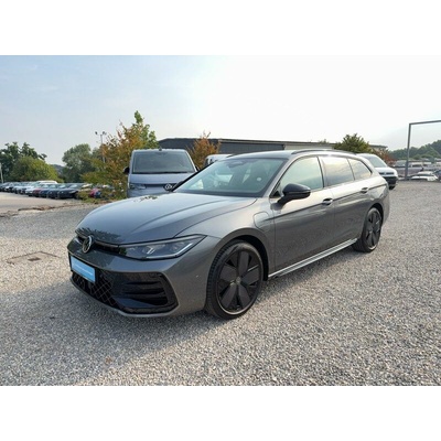 Volkswagen Passat Variant R-Line DSG 200 kW