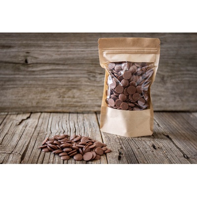 Čokoládovna Lyra LYRA 35% mléčné čokoládové pecky 500 g Množství: 500 g