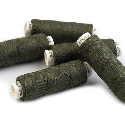 Nitě lněné knoflíkové 50 m 687 zelená khaki