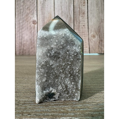 Nefertitis Ametyst drůza Brazílie špice - obelisk 2 NF47124 - cca 6,5 x 4 x 2,5 cm, 125 g