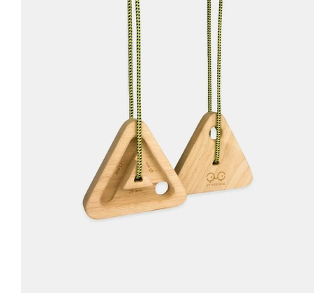 YY VERTICAL Triangle