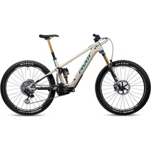 Pivot Cycles Shuttle AM Team XX 2024