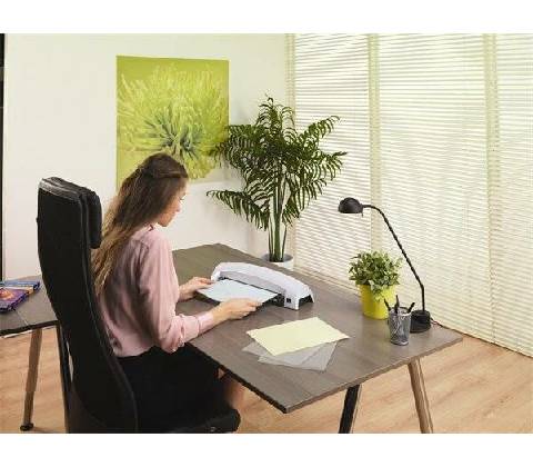 Fellowes Lunar A3