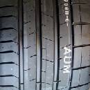 Osobní pneumatiky Pirelli P Zero 235/50 R19 99V
