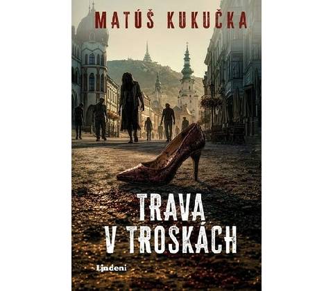 Trava v troskách