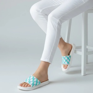  Чехли W094587 White