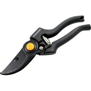 Fiskars Градинска ножица с разминаващи се остриета Fiskars - Smartfit FiberComp (FS 1024713DL)