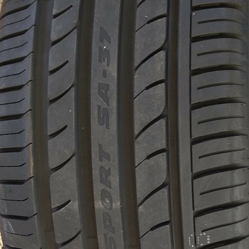 Goodride Sport SA-37 245/40 R17 95Y