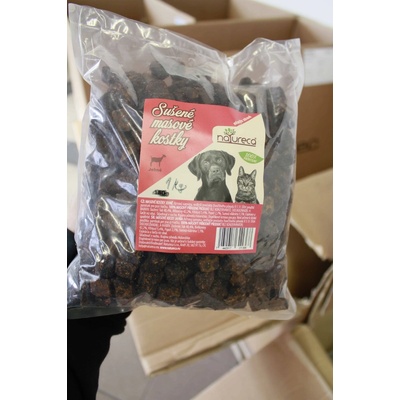 Natureca 100% mäsové kocky Jahňa 1 kg
