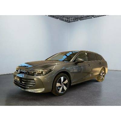 Volkswagen Passat Variant 1.5 eTSI Business DSG 110 kW