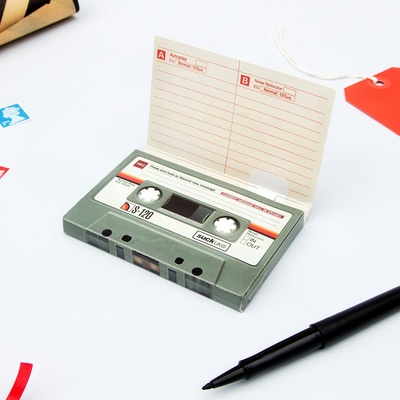 SuckUK Поздравителна Картичка - Музикална Касетка