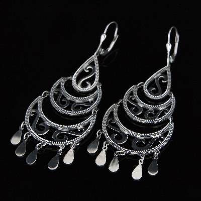 Šperk Holíč Luxusné strieborné visacie náušnice N142