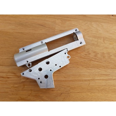 RetroArms CNC dělený mechabox V2 QSC