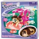 Hasbro Prenosný domček s Interaktívnym zvieratkom Furry Frenzies