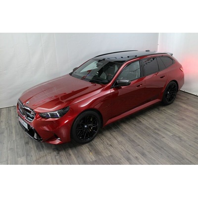 BMW M5 Touring xDrive 535 kW