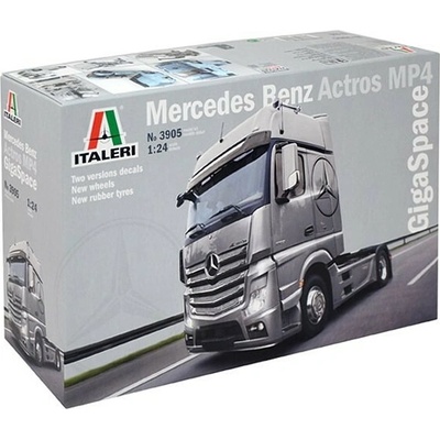 Italeri Model Kit truck 3905 Mercedes Benz Actros MP4 Gigaspace 33-3905 1:24