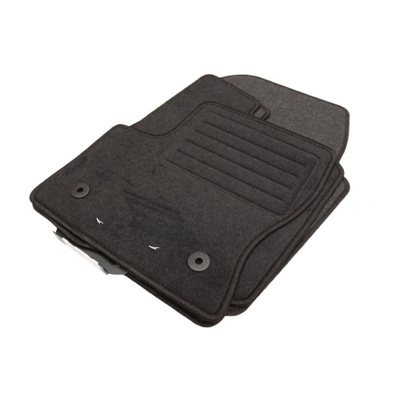 Мокетни стелки за FORD Kuga II (2013-2015)