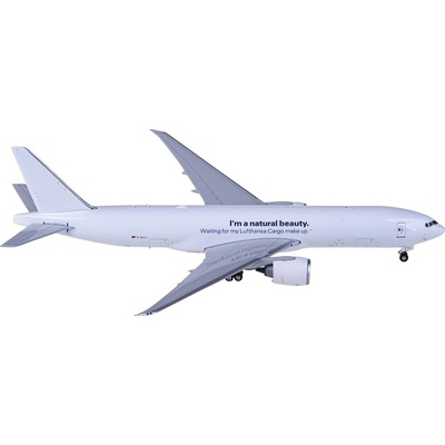 Phoenix B777-F1H Lufhansa Cargo I'm a natural beauty. Waiting for my Lufthansa Cargo make up Colors 1:400