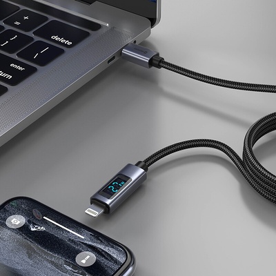 SWISSTEN USB-C na LIGHTNING kábel s LCD displejom - 1,5 m - čierny