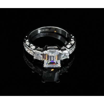 Zásnubný prsteň Swarovski kryštál R678