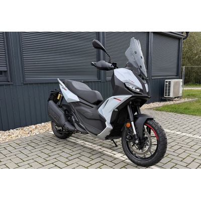 Aprilia SR GT 400 2026 Dusty Grey Demo
