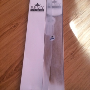 Sleek 4. Velvet Virgin Human Hair - Indian Remy