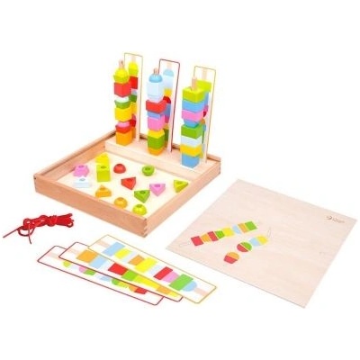 Classic world - Дървена образователна игра - Геометрични фигури за нареждане (8012)