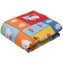 SCANquilt dětská hrací deka KLASIK medvídek patch pestrá