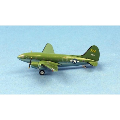 AeroClassic C-46 Commando US Air Force 1:400