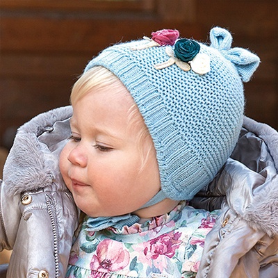 Mayoral Set čepice rukavic a šály kytičky azurový