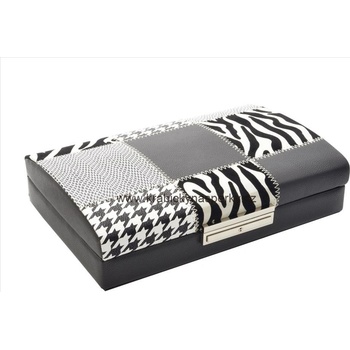 JKBox šperkovnice SP 557 A25 černá