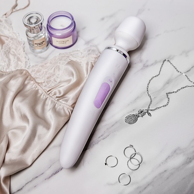 Satisfyer Wand er Woman masážní přístroj na tělo