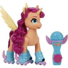 Hasbro My Little Pony Sunny zpívá a bruslí