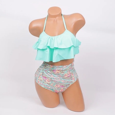 Бански в тюркоазено с цветни орнаменти