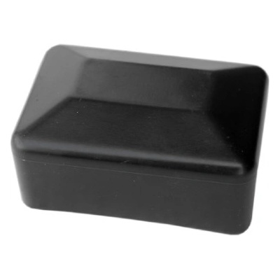 Čepička PVC 60x40 mm - černá