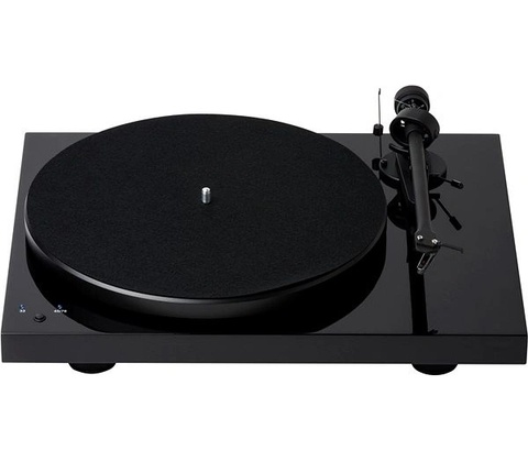 Pro-Ject debut III
