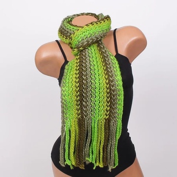 Image 1 of Дамски плетен шал в зелено и сиво с ресни