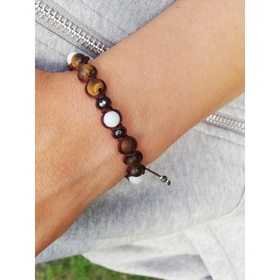 Гривна с камъни