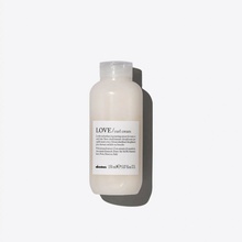 Davines Essential Haircare LOVE CURL krém k podpoře vln 150 ml