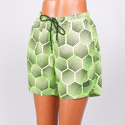 Неоново-зелени къси панталони с точки